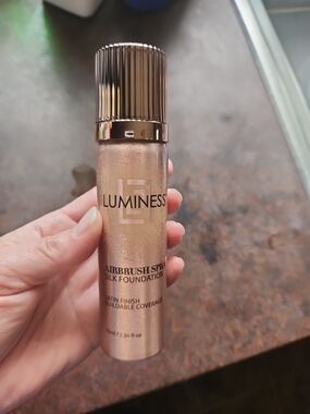 Luminess Airbrush Spray Silk Foundation - Rose Gold Bottle